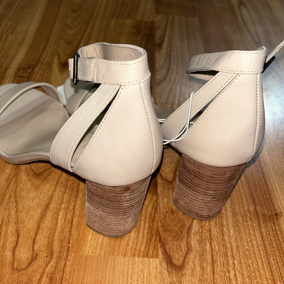Able Elizabeth Heel Sand Napa Nude Sandals - Picture 11 of 11